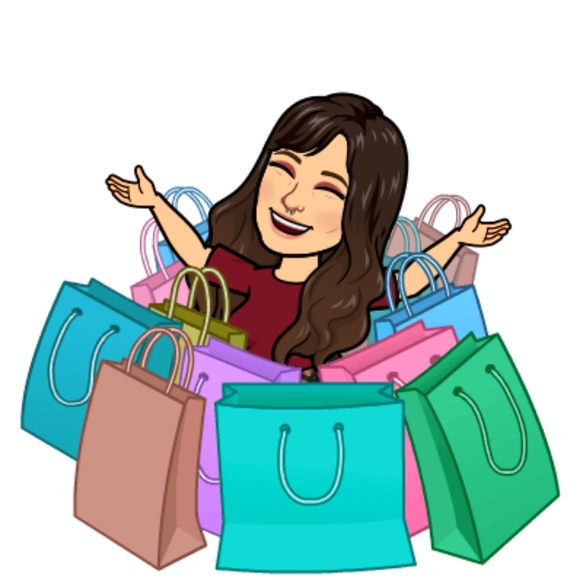 Meet your Posher, Taylor - Picture 2 of 2